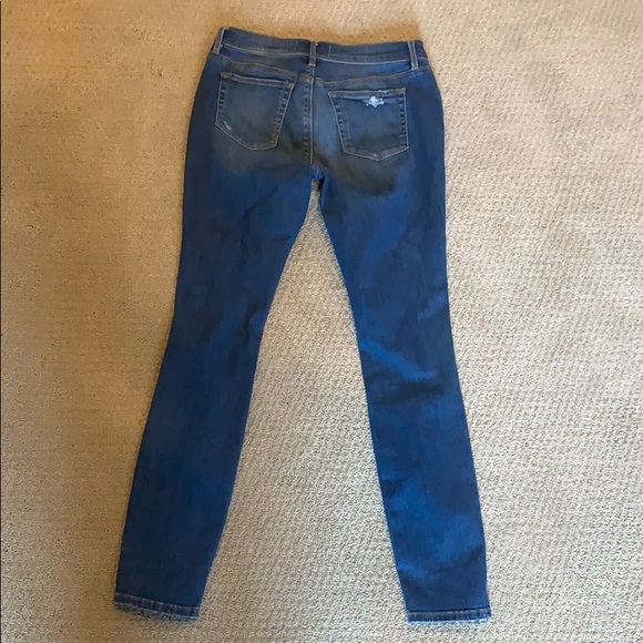 Medium wash ripped jeggings - Picture 2 of 3